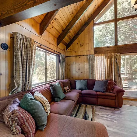 Retro Cabin Lake Arrowhead Exterior photo